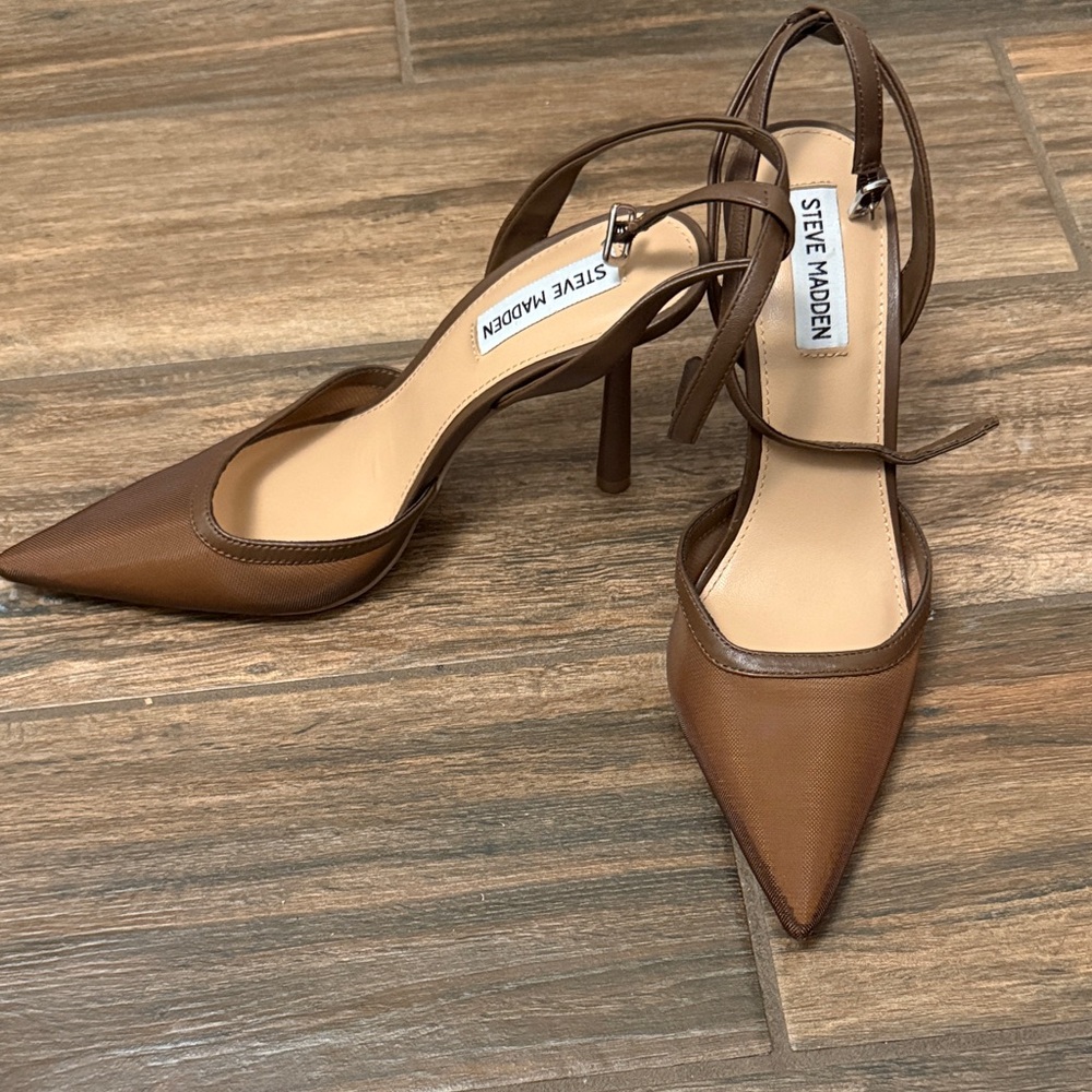 Steve Madden Brown Pointed Toe Heels